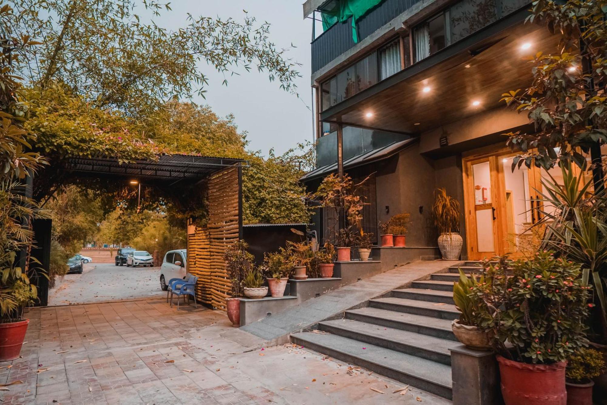 The Garden Hotel Islamabad Exterior photo